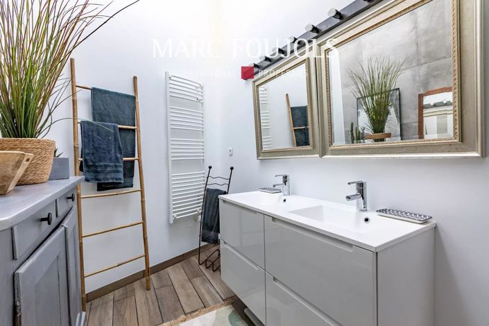 Image No.16-5 Bed House for sale