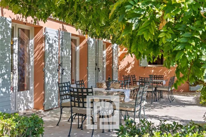 Image No.4-6 Bed House for sale