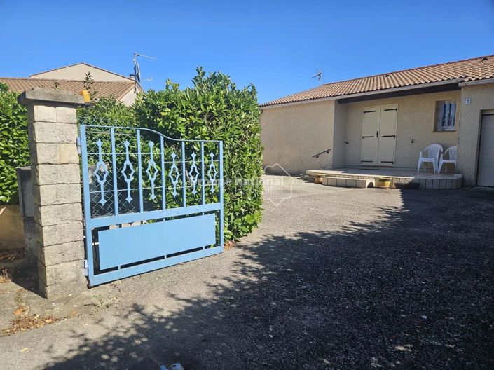 Image No.22-3 Bed House for sale