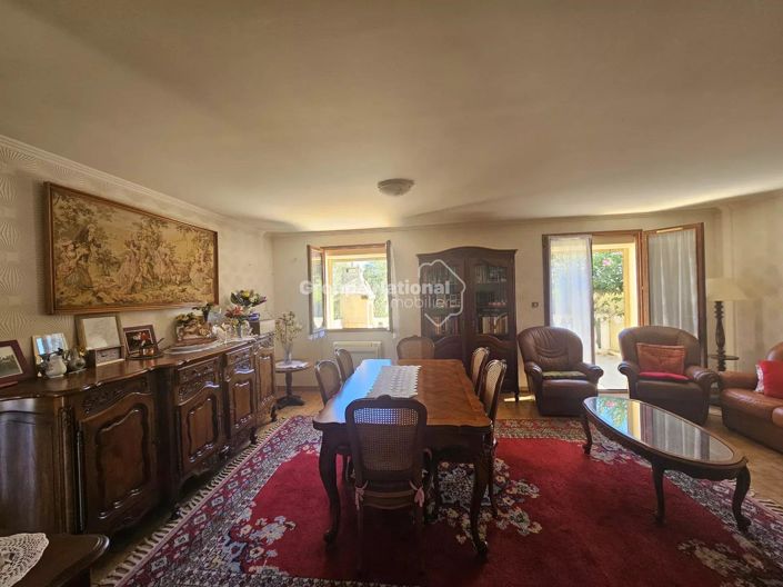 Image No.4-3 Bed House for sale