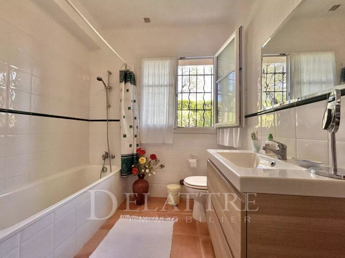 Image No.10-Maison de 5 chambres à vendre à Le Rouret