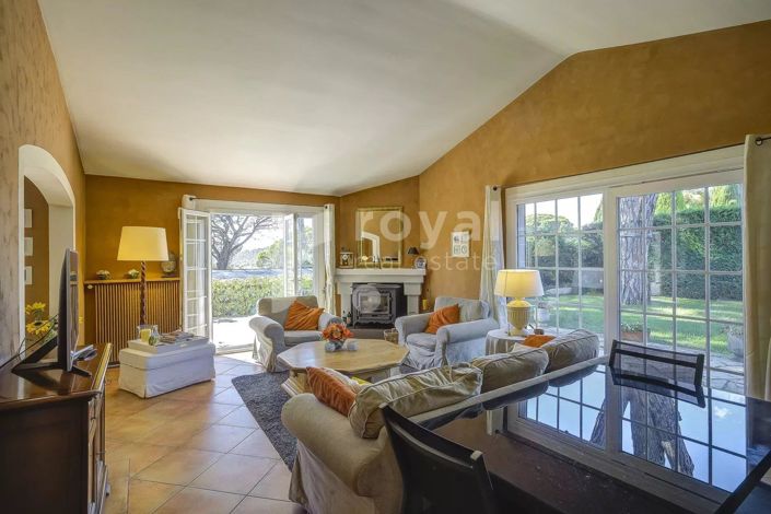 Image No.10-Maison de 3 chambres à vendre à Cannes-la-Bocca