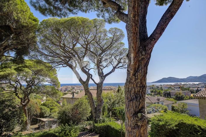 Image No.4-Maison de 3 chambres à vendre à Cannes-la-Bocca