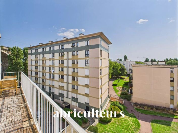 Image No.11-2 Bed Apartment for sale