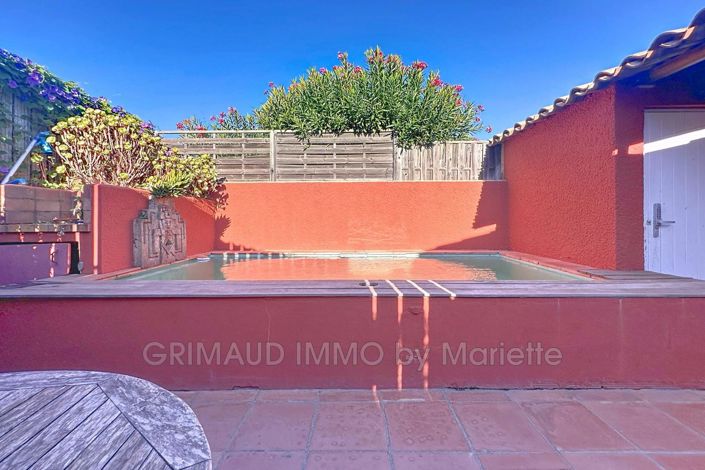 Image No.1-Maison de 4 chambres à vendre à Grimaud