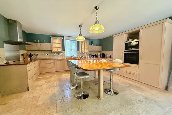 Image No.5-Maison de 9 chambres à vendre à Saint-Remy-de-Provence