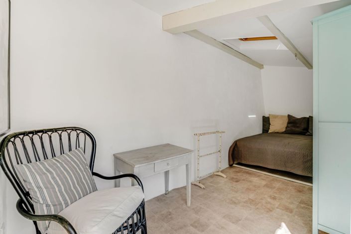 Image No.13-5 Bed House for sale