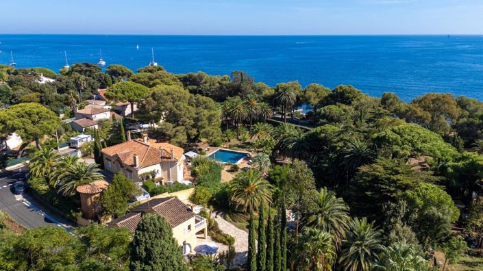 Image No.16-5 Bed House for sale