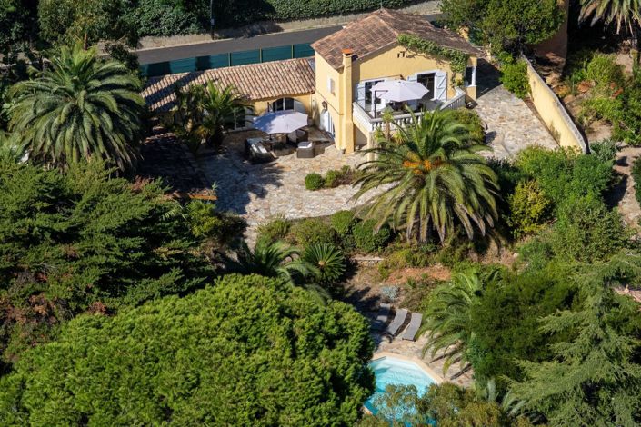 Image No.2-5 Bed House for sale