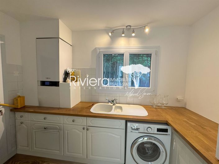 Image No.26-5 Bed House for sale