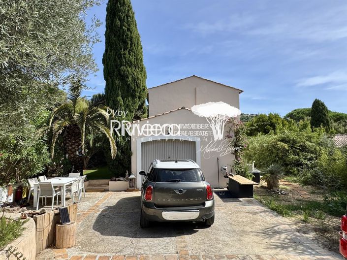 Image No.17-3 Bed House for sale