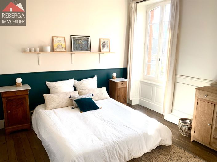 Image No.15-8 Bed House for sale