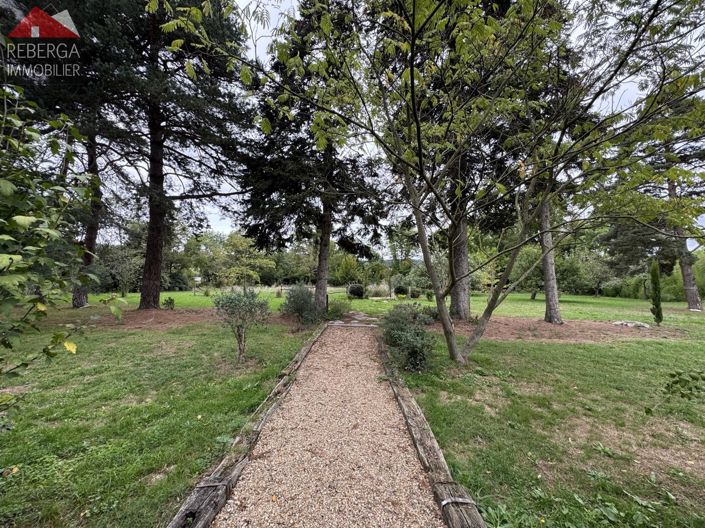 Image No.29-8 Bed House for sale