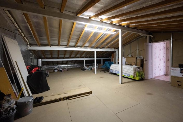 Image No.13-4 Bed House for sale