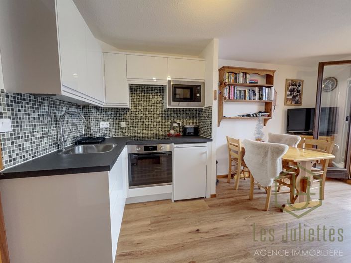 Image No.3-Appartement de 2 chambres à vendre à Haute-Savoie