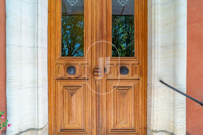 Image No.11-Maison de 5 chambres à vendre à Uzès