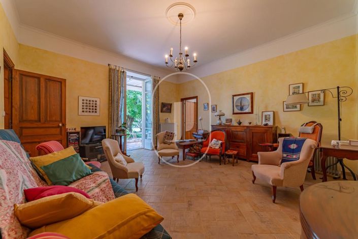 Image No.7-Maison de 5 chambres à vendre à Uzès