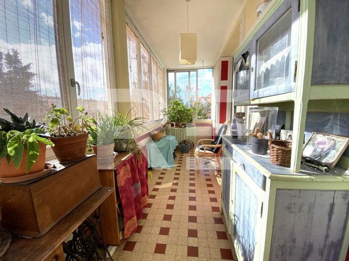 Image No.2-4 Bed House for sale