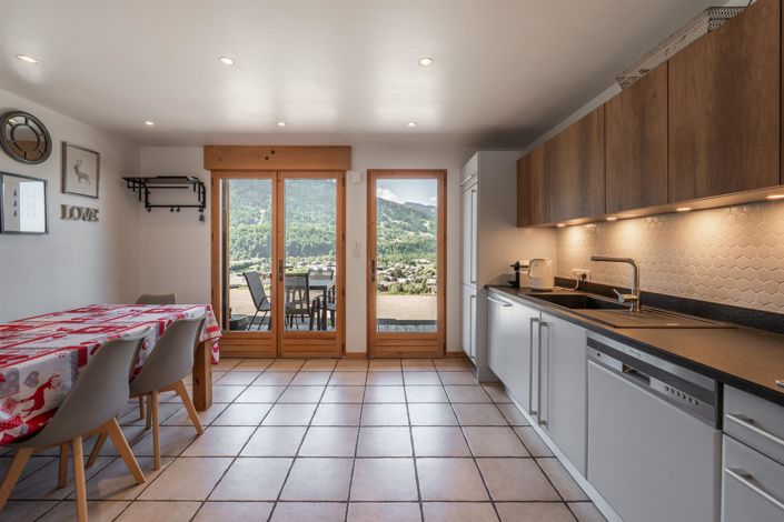 Image No.4-2 Bed Apartment for sale