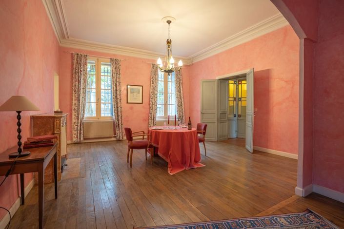 Image No.10-6 Bed House for sale