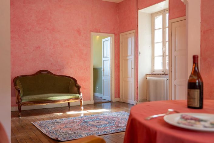 Image No.12-6 Bed House for sale