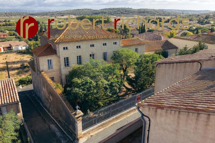 Image No.2-6 Bed House for sale