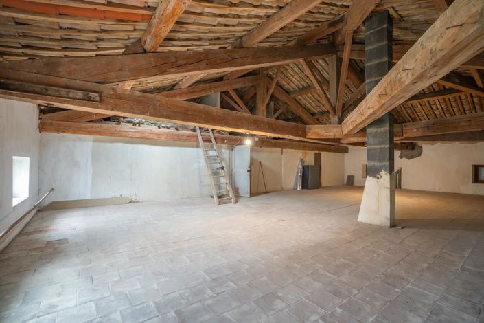 Image No.39-6 Bed House for sale