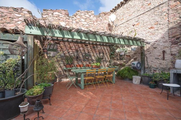 Image No.31-3 Bed House for sale