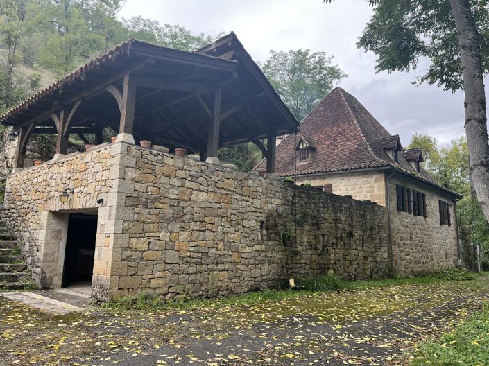 Image No.19-5 Bed House for sale