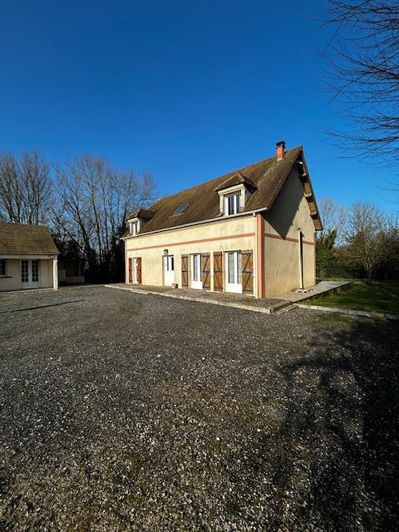 Image No.1-Maison de 4 chambres à vendre à Oise