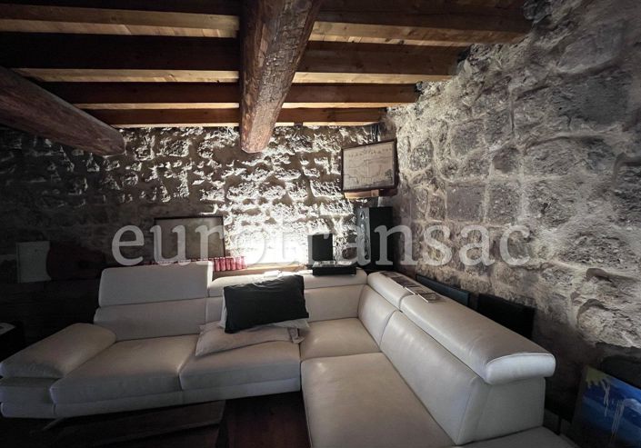 Image No.3-2 Bed House for sale