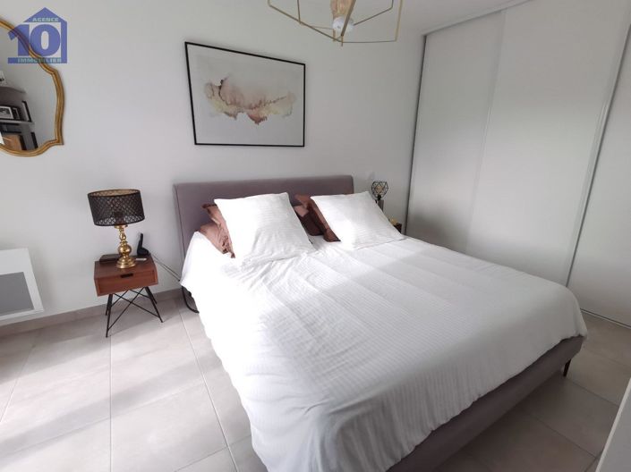 Image No.7-3 Bed House for sale