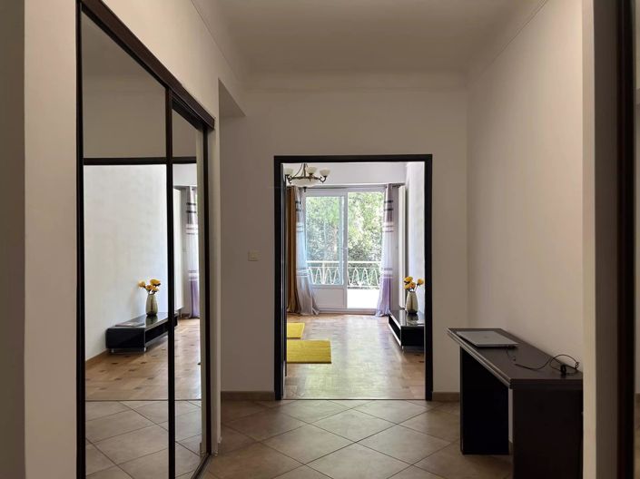 Image No.10-1 Bed Apartment for sale