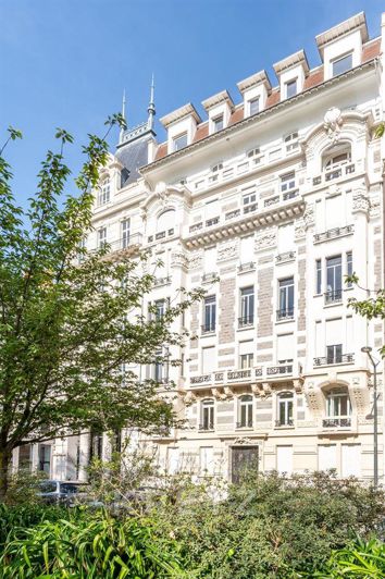 Image No.10-4 Bed Apartment for sale