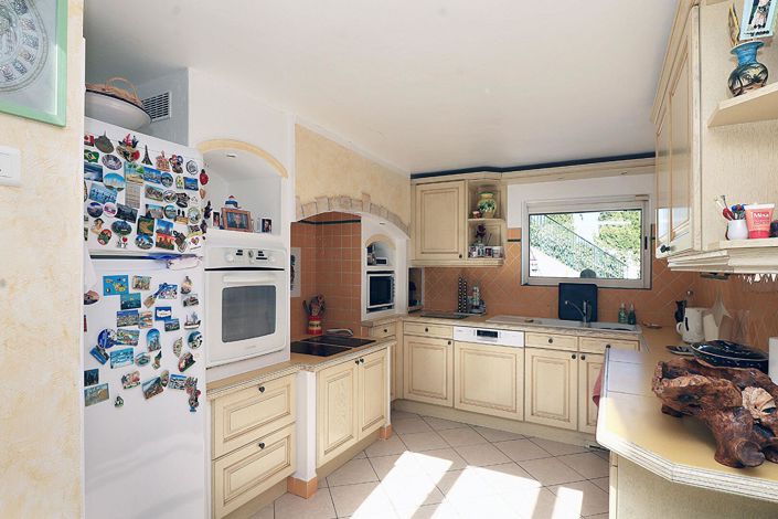 Image No.5-3 Bed House for sale