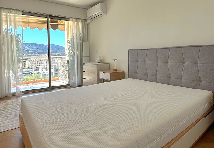 Image No.4-1 Bed Property for sale