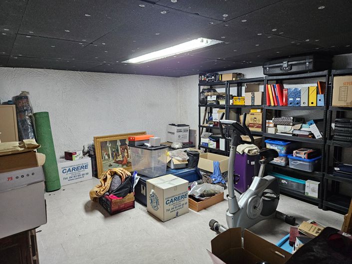 Image No.17-4 Bed House for sale