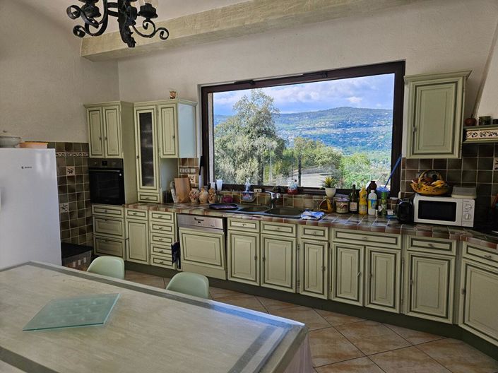 Image No.6-4 Bed House for sale