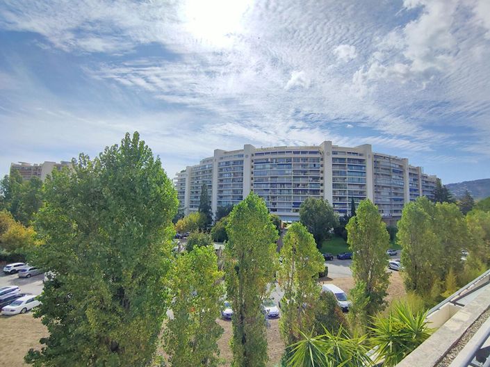 Image No.18-3 Bed Apartment for sale