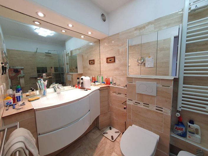 Image No.10-2 Bed Apartment for sale