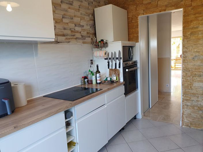 Image No.8-2 Bed Apartment for sale