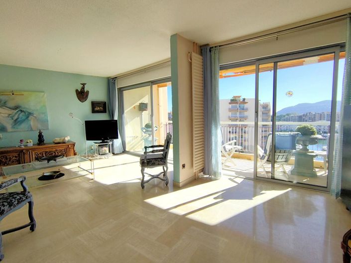 Image No.6-3 Bed Apartment for sale