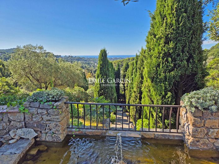 Image No.5-11 Bed Property for sale