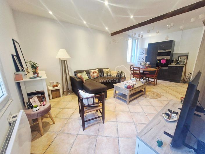 Image No.1-Appartement de 2 chambres à vendre à L'Isle-sur-la-Sorgue