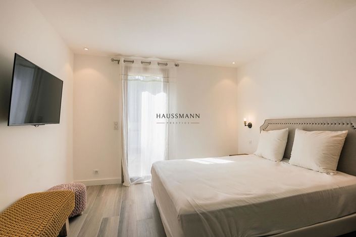 Image No.15-5 Bed House for sale