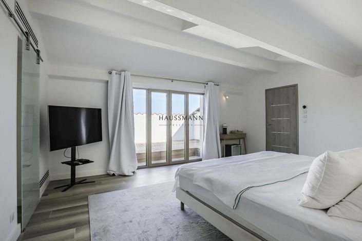 Image No.13-5 Bed House for sale