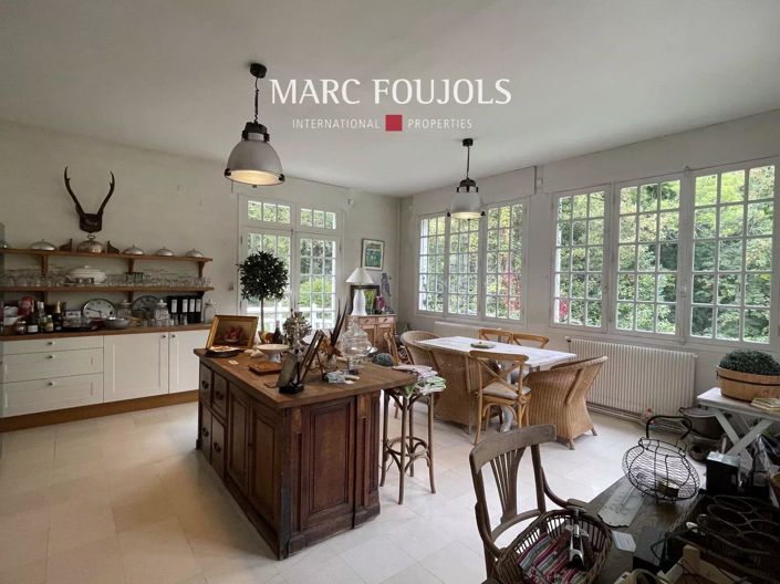 Image No.11-7 Bed House for sale