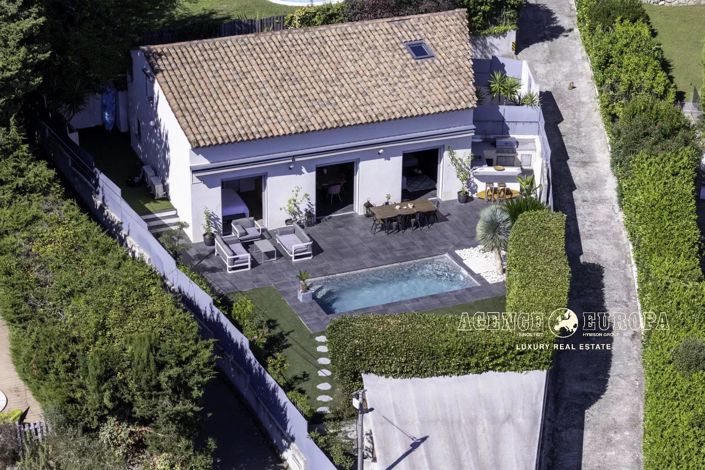 Image No.1-3 Bed House for sale