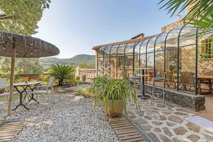 Image No.5-7 Bed House for sale