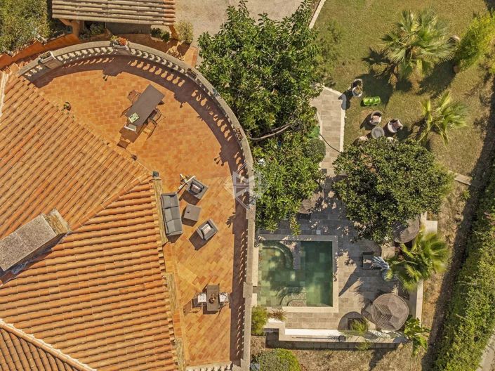 Image No.6-7 Bed House for sale